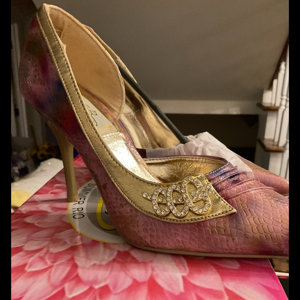 New Shoes by Bolaro Pink &.Multi Color Heels - Gold Trim 5 1/2 Medium